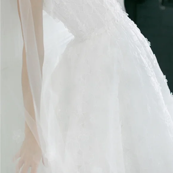 Monique Lhuillier Regency Wedding BallgownOff-Shoulder Floral Appliqué